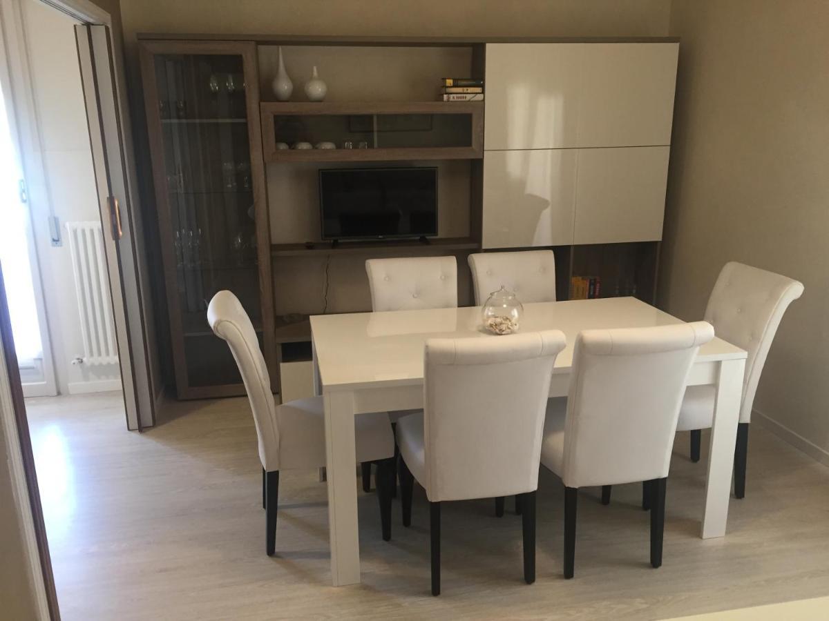 A Due Passi Dal Mare Apartment Vallecrosia Exterior photo