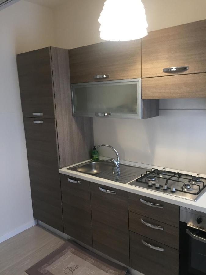 A Due Passi Dal Mare Apartment Vallecrosia Exterior photo